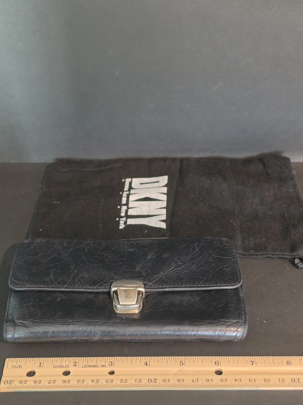 DKNY Black Leather Men's Wallet Clutch